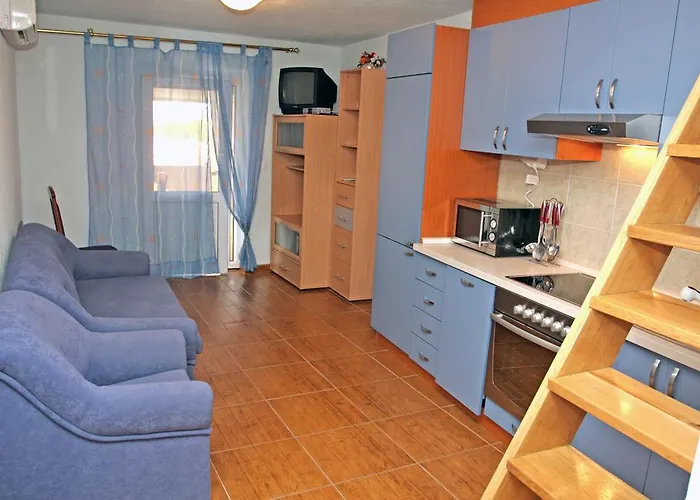 Paula Apartmán